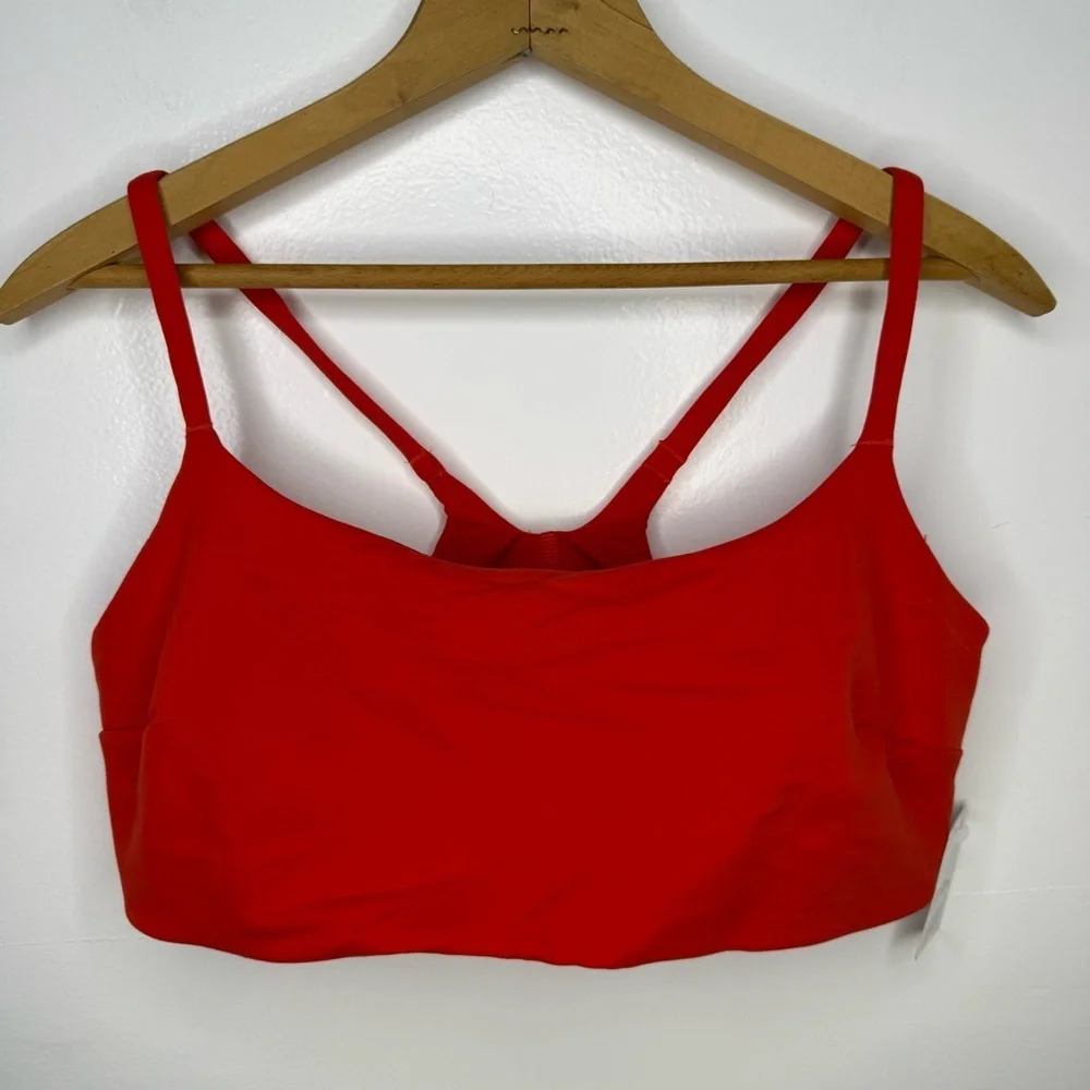 LULULEMON NWT Wunder Train Strappy Racer Hot Heat Bra C/D